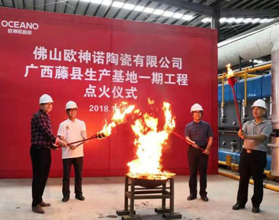 ����̩�н��ĚW���Z�V������һ�ڹ������a������c��