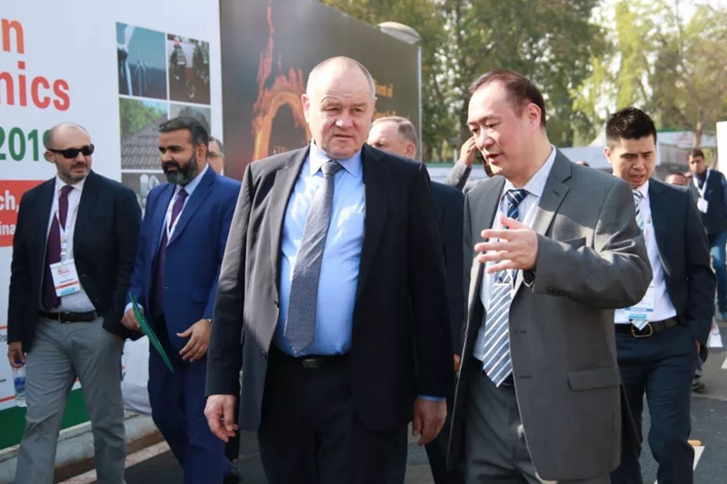 2019ӡ�ȇ��H�մɹ��I(y��)չʢ���_Ļ���V���մɹ��I(y��)չ���������L����