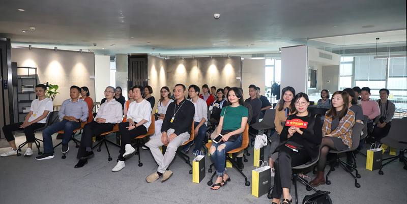 20181012�M(f��i)�_��&Ψ��(li��n)�ϰl(f��)����-��(chu��ng)���՘I(y��)�z (1).jpg